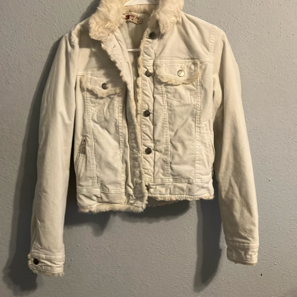 San Joy Cream Denim Jacket with Faux Fur Collar